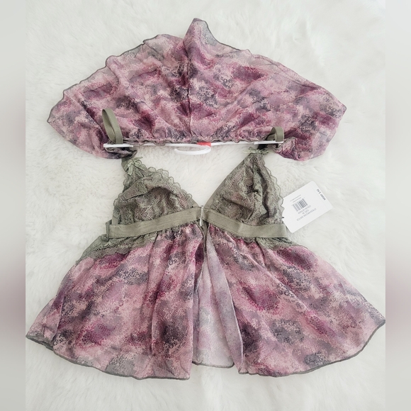 🪻FRENCH AFFAIR SEXY 2 PIECE SET SIZE M - Picture 2 of 6